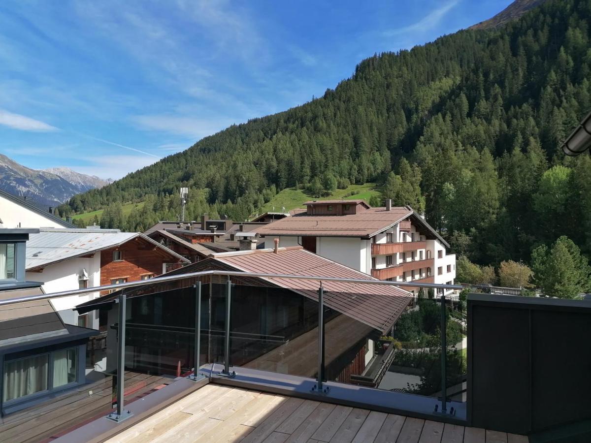 Haus Marion Haueis Hotel Sankt Anton am Arlberg Exterior photo